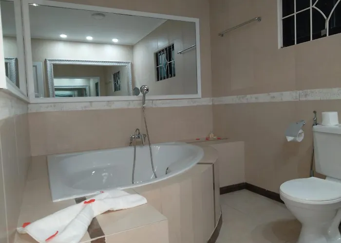 Northwest Bay Seaview Apartment