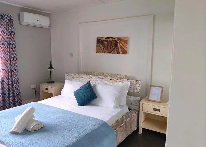 Northwest Bay Seaview Apartment